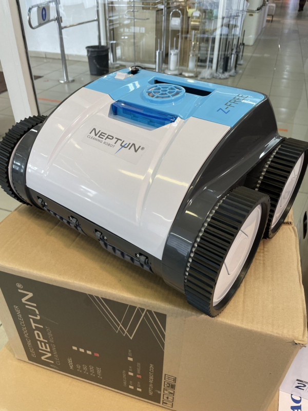 Робот Neptun Z-Free (АКБ), 10 м3/ч, АКБ 90 мин, дно + стены